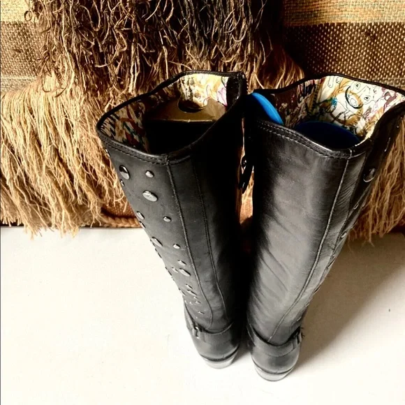 💕SALE💕 Libby Edelman Studded Black Leather Tall Riding Boots - Picture 4 of 7